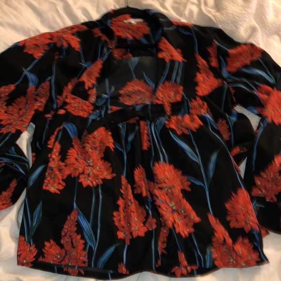 Floral fashion nova two piece vacation set - Picture 3 of 5